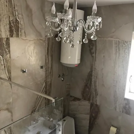 Apartman Central White